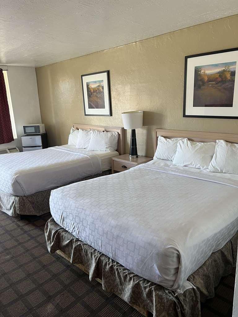 Americas Best Value Inn Wendover Δωμάτιο φωτογραφία